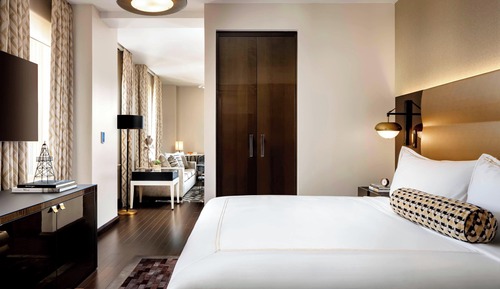 Room, 1 King Bed (Mobility Accessible, Roll-in Shower)
