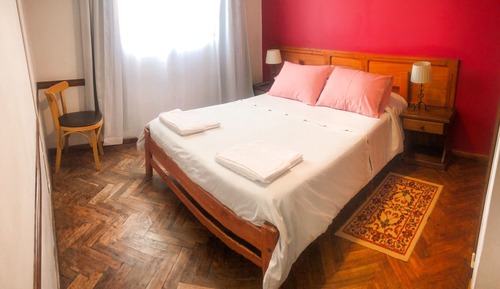 Double Room, 1 Queen Bed