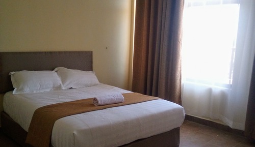 Executive Suite, 1 Double Bed, Garden View