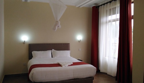 Deluxe Double Room, Garden View