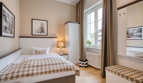 Classic Single Room