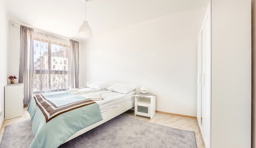 Apartment (72)
