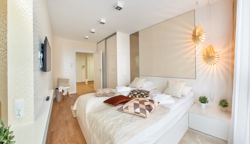 Apartment (41)