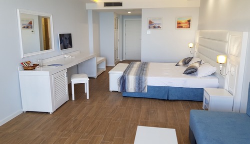 Deluxe Twin Room, Non Smoking, City View