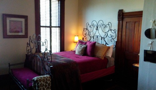 Room (Marjoram Room)
