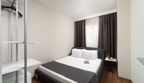 Deluxe Studio Suite, 2 Bedrooms