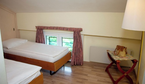 Economy Family Room - Easy Stay