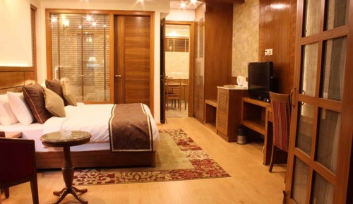 Luxury Suite, 1 King Bed