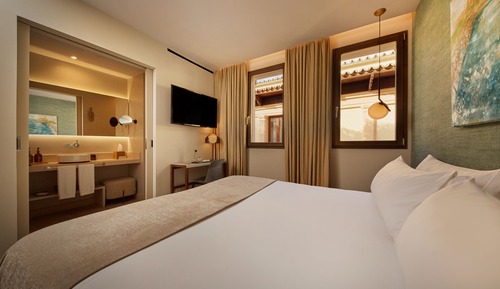 Standard Double Room, 1 Queen Bed