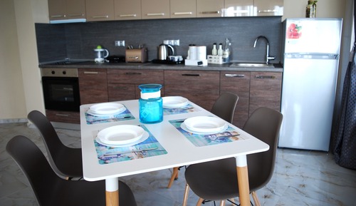 Studio (Ground Floor)