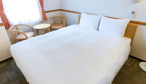 Standard Double Room, Smoking