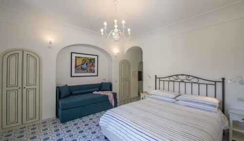 Superior Double Room with Extra Bed, Garden View