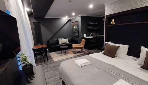 Superior Studio, Kitchenette