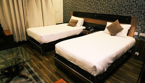 Standard Twin Room
