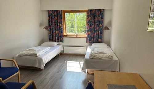 Twin Room, Mountain View