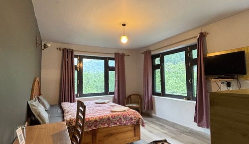 Deluxe Double Room, Balcony, Mountain View