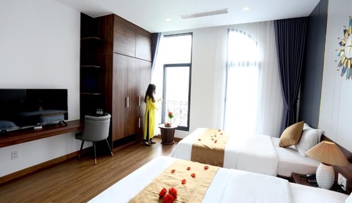 Deluxe Double or Twin Room