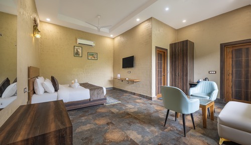 Executive Room, Garden Area