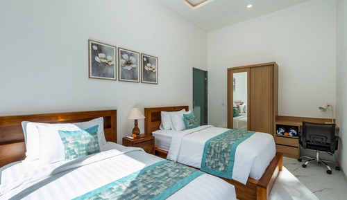Family Private Pool Villa