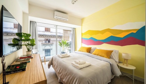 Deluxe Apartment