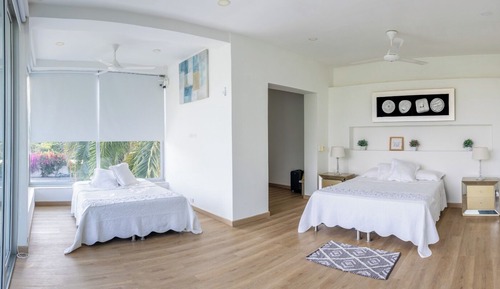 Deluxe Quadruple Room, Balcony