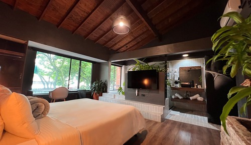 Exclusive Apartment