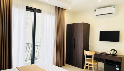 Deluxe Double Room, Balcony, City View