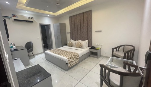 Basic Double Room