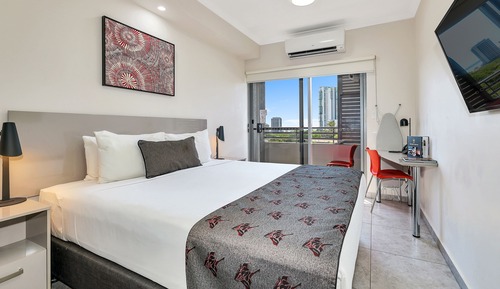 Superior Room, 1 King Bed