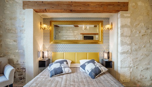 Double Comfort (A)