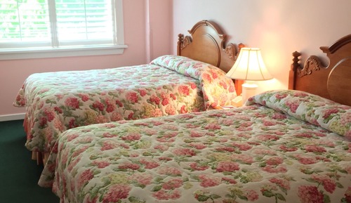 Family Room, 2 Queen Beds, Refrigerator & Microwave