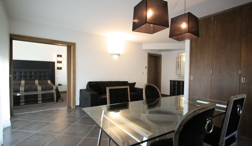 Privilege Suite 