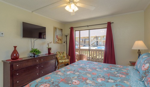 Standard Condo, 1 King Bed with Sofa bed, Ground Floor