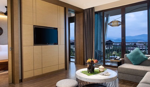 DELUXE SUITE, 1 King Size Bed