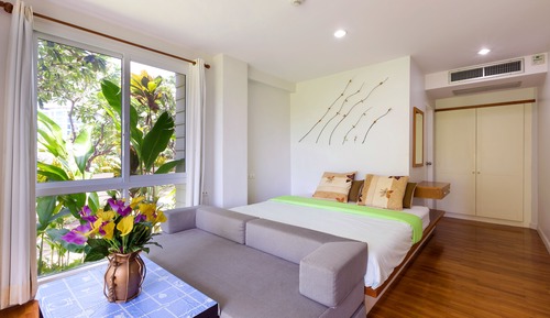 2 Bedroom Apartment with Pool View (No WiFi in room)