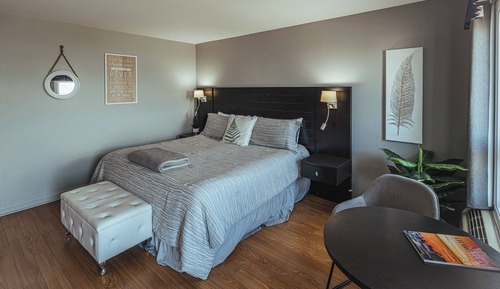 Superior Room, 1 King Bed