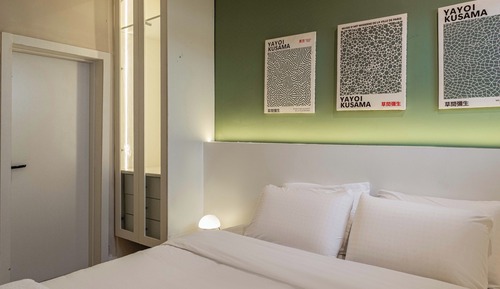 Junior Apartment, City View