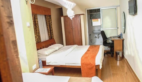 Deluxe Twin Room, City View