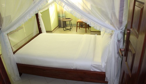 Standard Single Room, Garden View