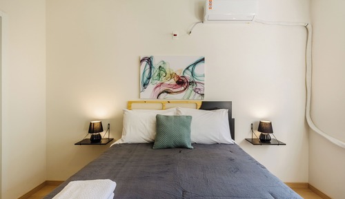 Basic Apartment