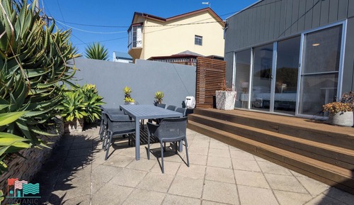 House, 1 Bedroom, Kitchen, Courtyard View