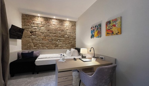 Premium Single Room