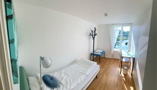 Single Room, Canal View