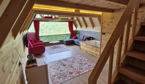 Deluxe Bungalow, Patio, River View