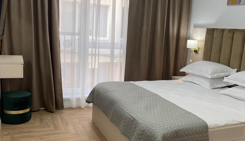 Apartment, 1 King Bed with Sofa bed, Balcony