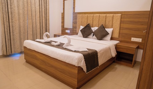 Deluxe Apartment, 2 Bedrooms, Balcony, Pool View