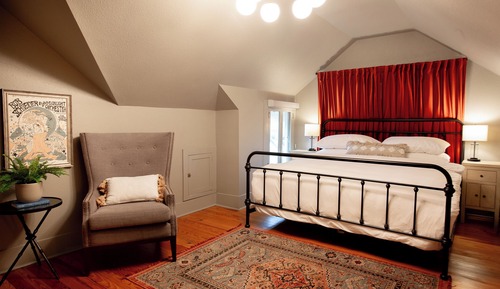 Standard Room, 1 King Bed