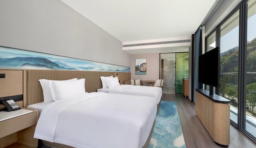 Deluxe Room, 2 Twin Beds, Non Smoking, City View