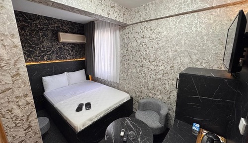 Junior Room