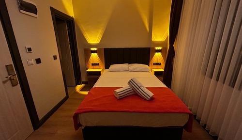 Double Room, Balcony, Mountain View